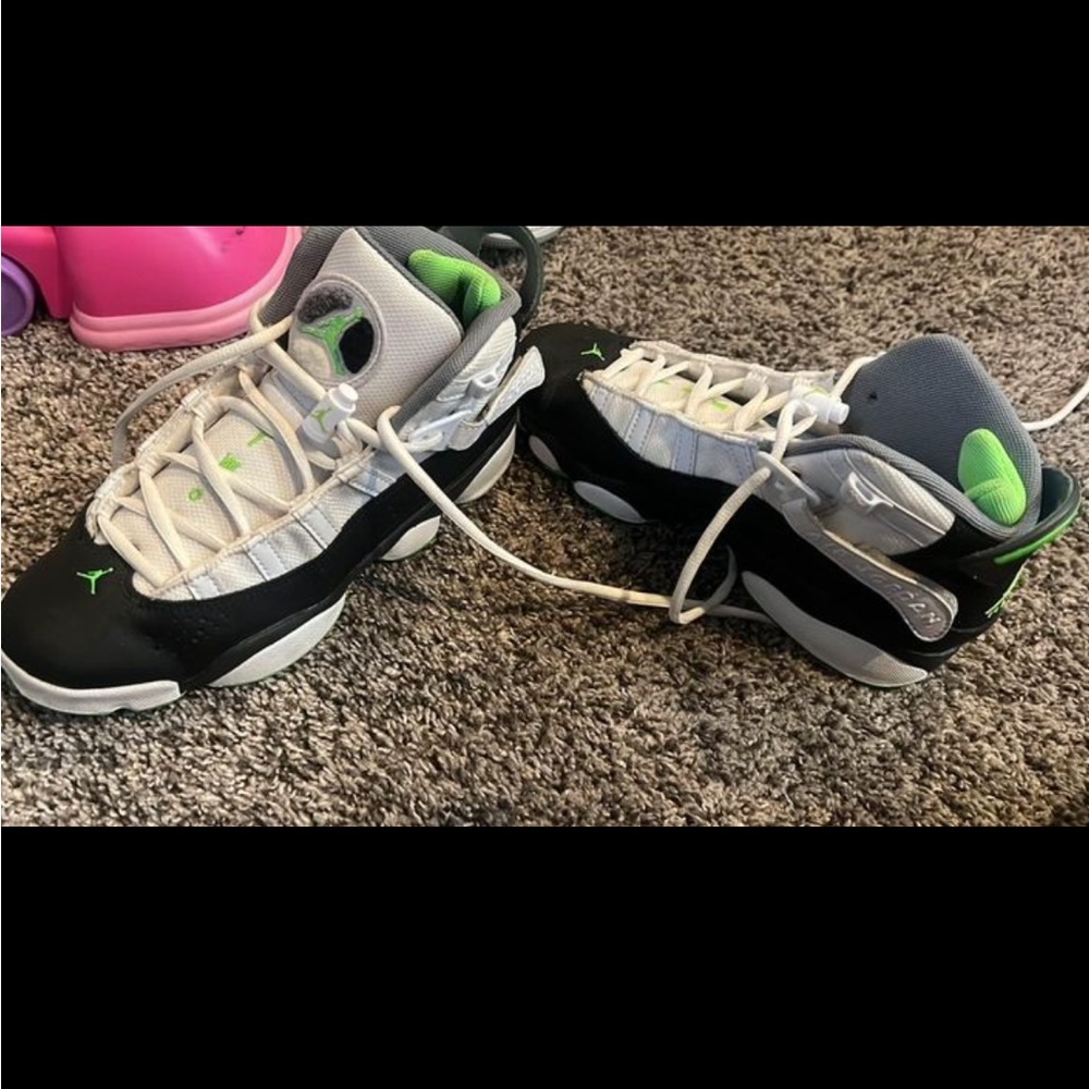 Jordan’s size 6 youth